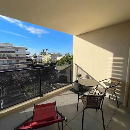 2p Cros De à 2 Pas De La Cagnes-sur-Mer